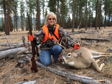 Sally Lilja with her 2015 Whitetail shot with her 7mm-08